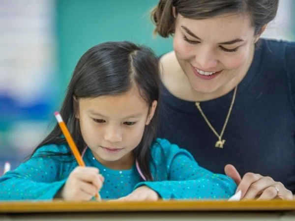 Cosa devo studiare per diventare insegnante di scuola materna?